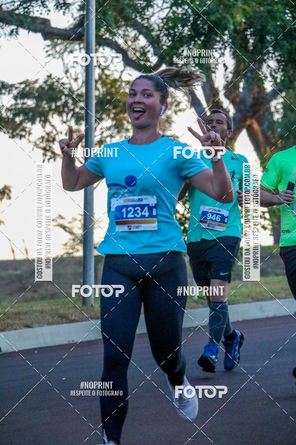 Buy your photos of the eventSunset Run 2019 on Fotop