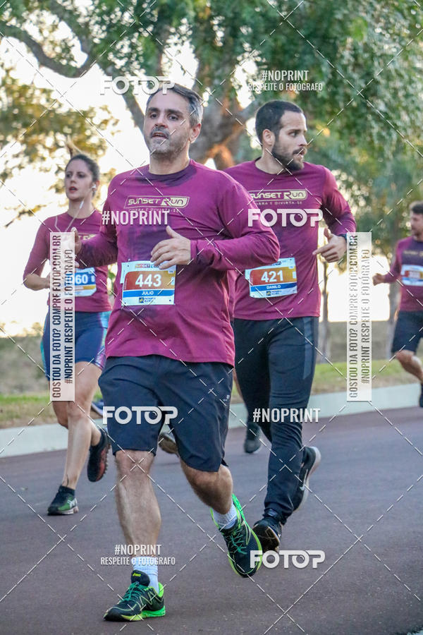 Buy your photos of the eventSunset Run 2019 on Fotop