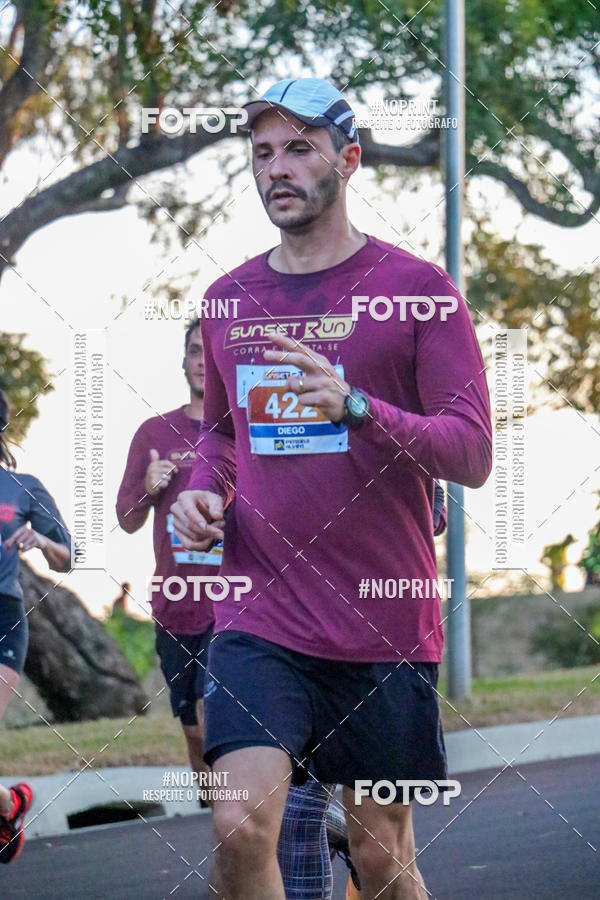 Buy your photos of the eventSunset Run 2019 on Fotop