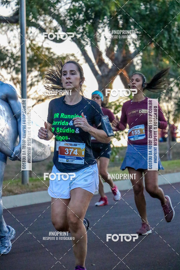 Buy your photos of the eventSunset Run 2019 on Fotop