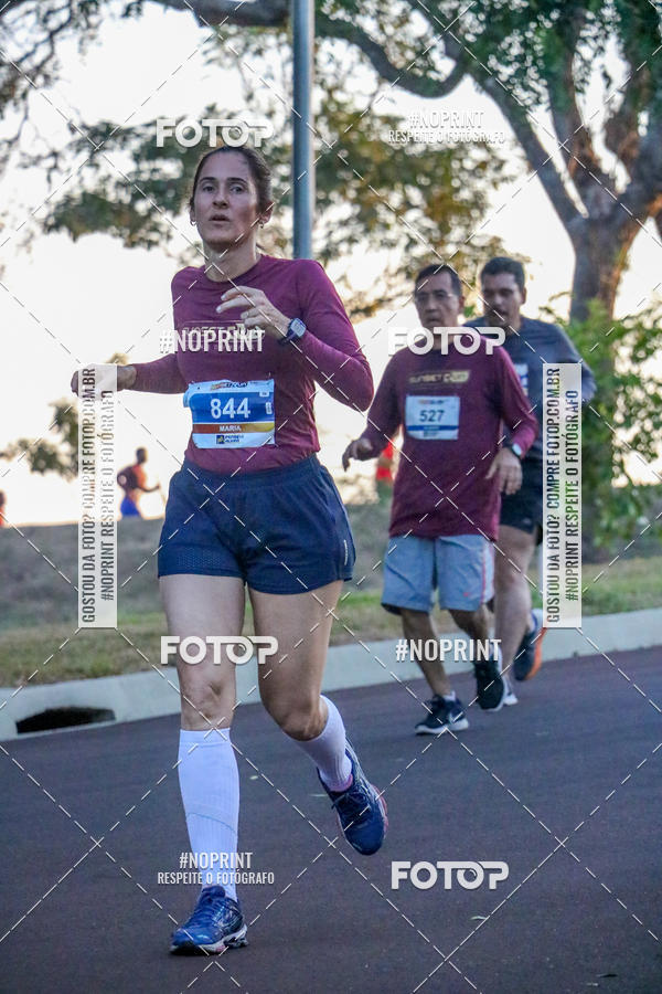 Buy your photos of the eventSunset Run 2019 on Fotop