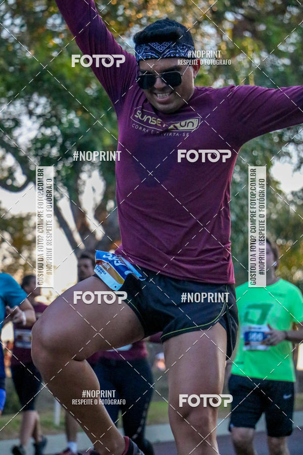 Buy your photos of the eventSunset Run 2019 on Fotop