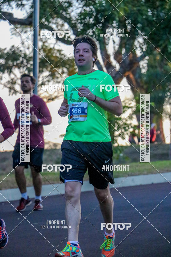 Buy your photos of the eventSunset Run 2019 on Fotop