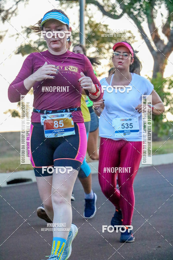 Buy your photos of the eventSunset Run 2019 on Fotop