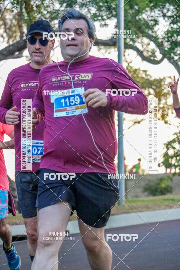 Buy your photos of the eventSunset Run 2019 on Fotop