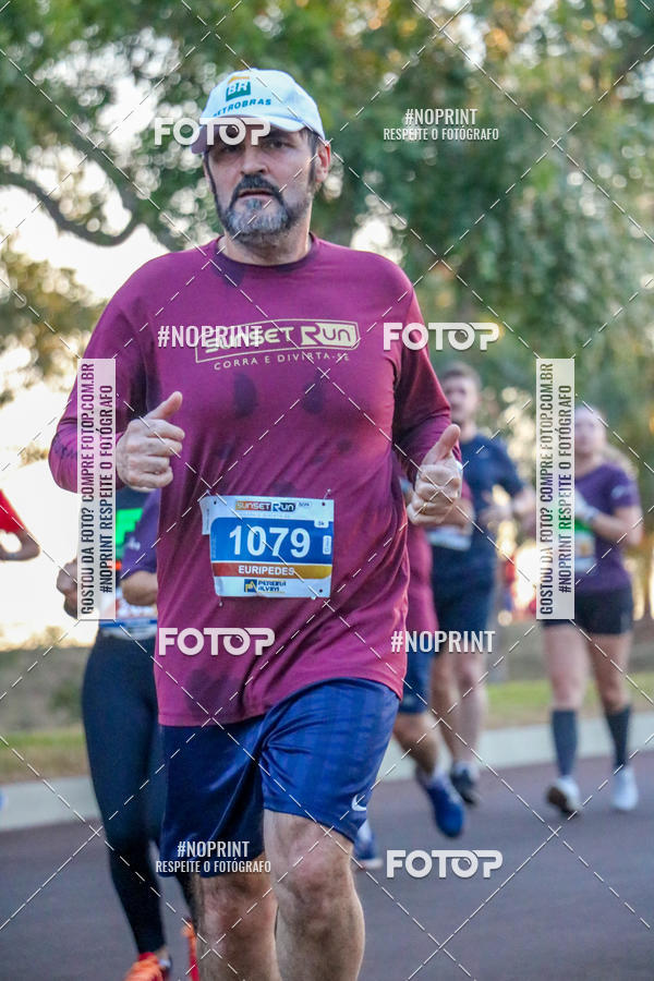 Buy your photos of the eventSunset Run 2019 on Fotop