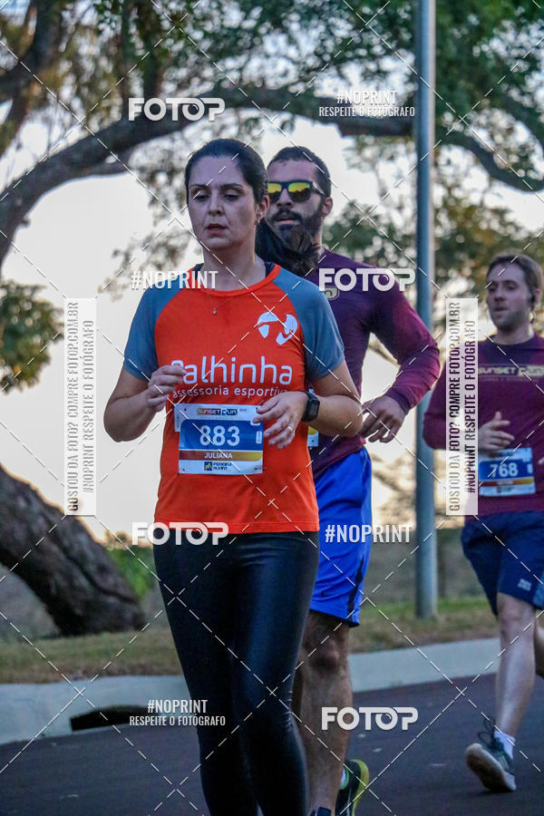 Buy your photos of the eventSunset Run 2019 on Fotop