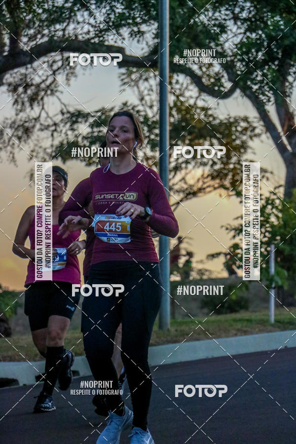 Buy your photos of the eventSunset Run 2019 on Fotop