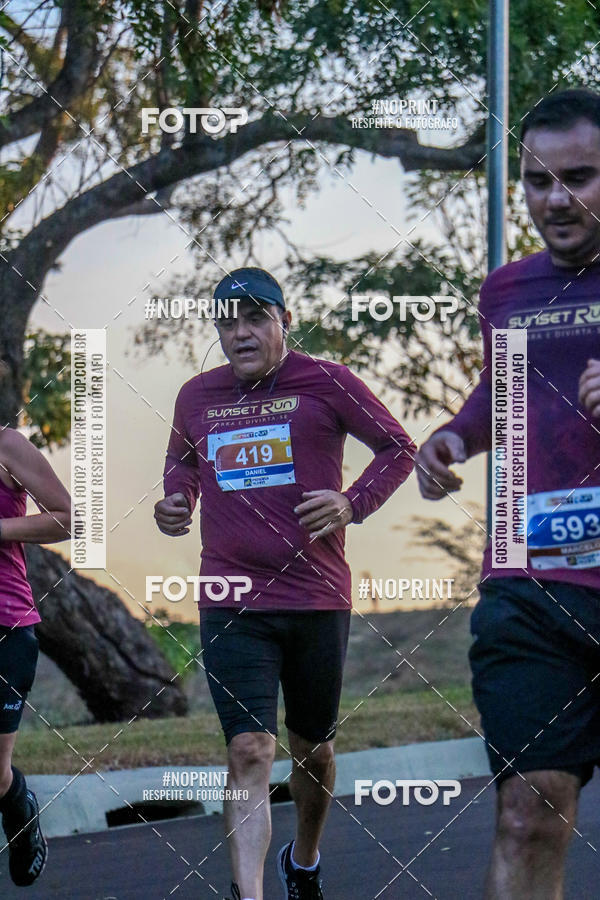 Buy your photos of the eventSunset Run 2019 on Fotop