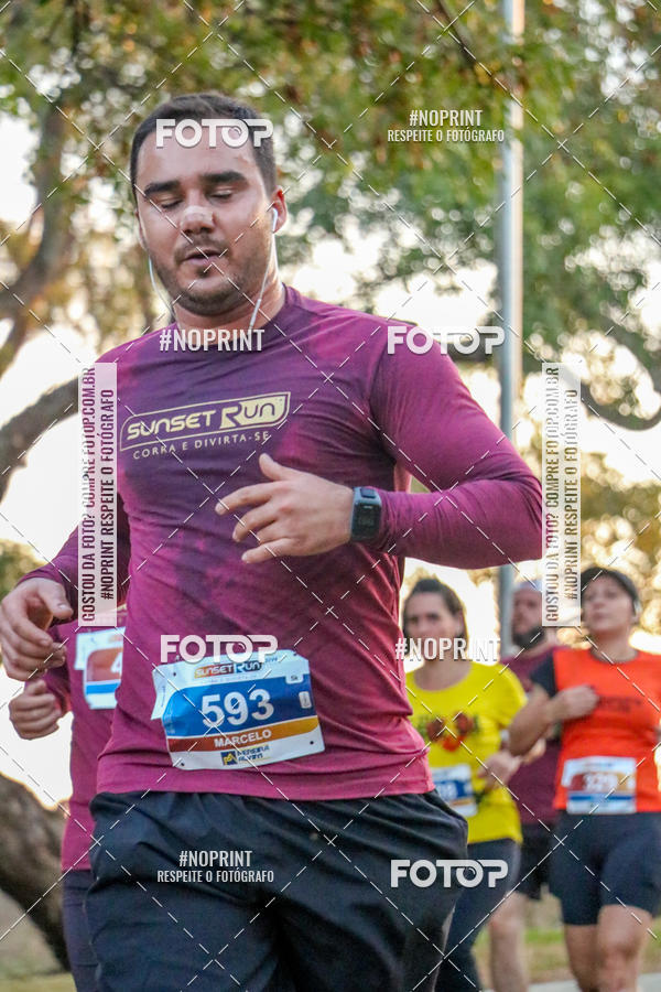 Buy your photos of the eventSunset Run 2019 on Fotop