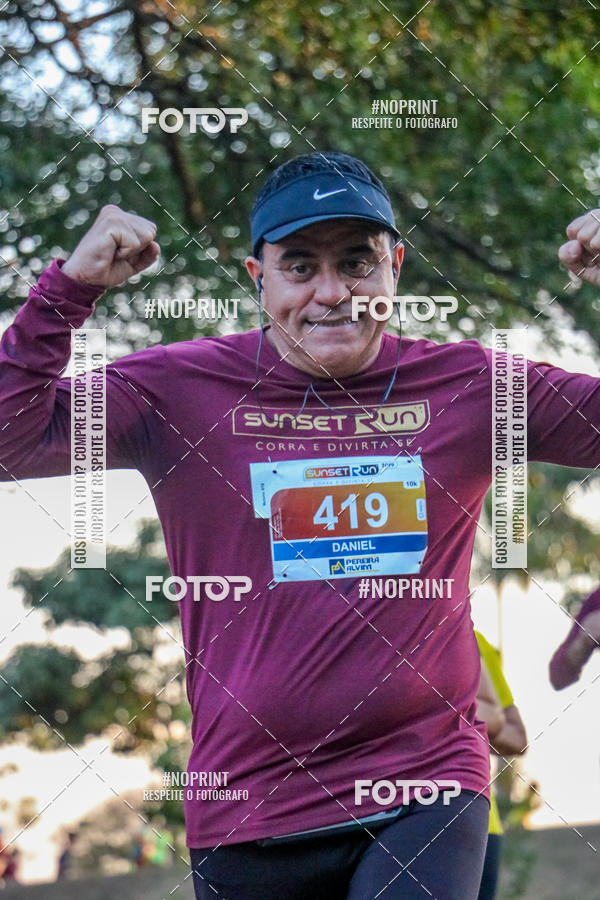 Buy your photos of the eventSunset Run 2019 on Fotop