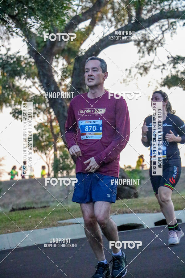 Buy your photos of the eventSunset Run 2019 on Fotop