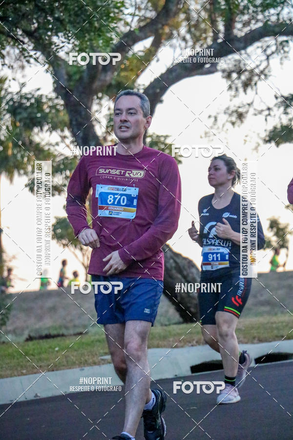 Buy your photos of the eventSunset Run 2019 on Fotop