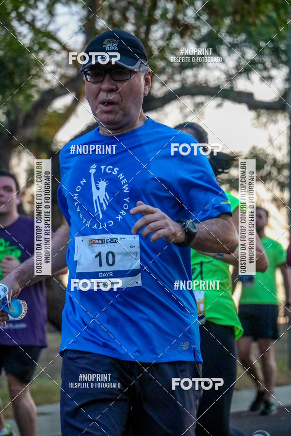 Buy your photos of the eventSunset Run 2019 on Fotop