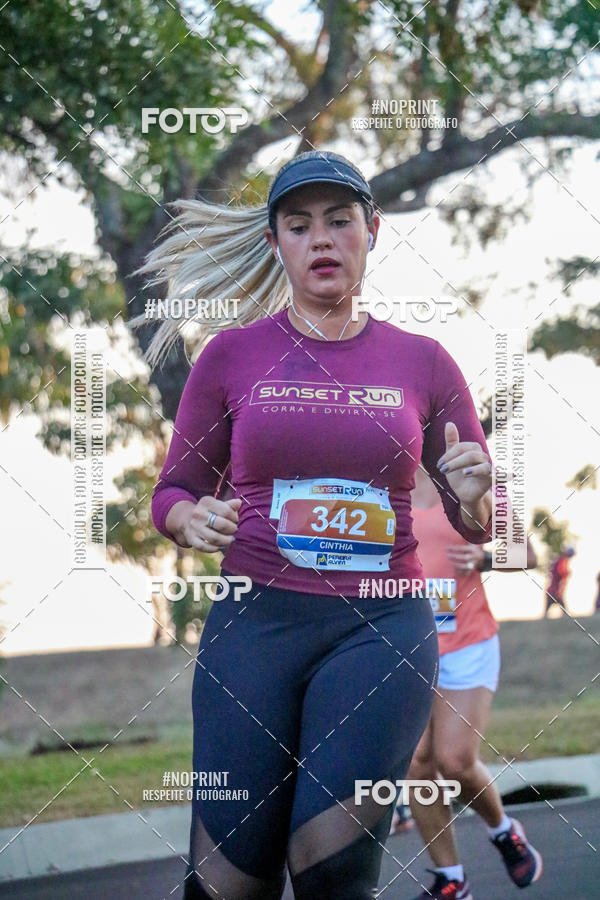 Buy your photos of the eventSunset Run 2019 on Fotop