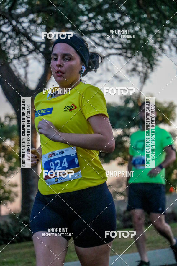 Buy your photos of the eventSunset Run 2019 on Fotop