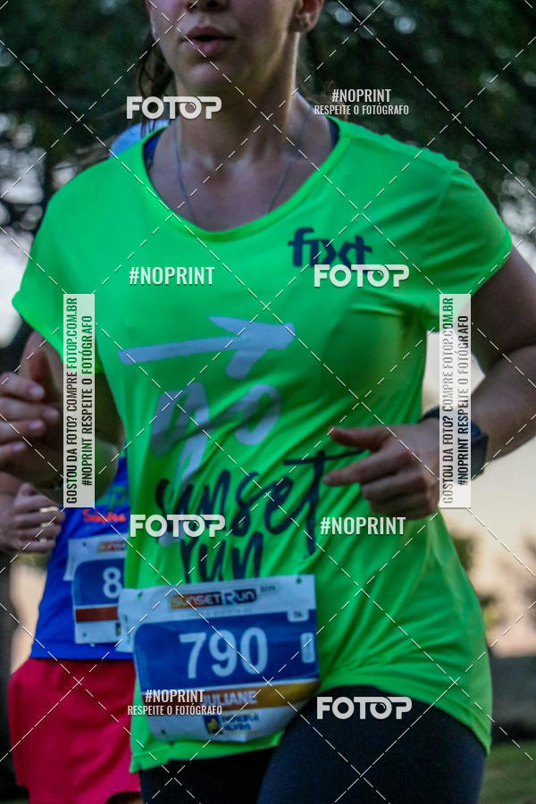 Buy your photos of the eventSunset Run 2019 on Fotop