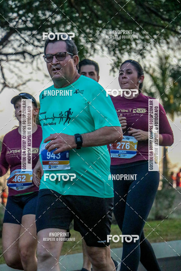 Buy your photos of the eventSunset Run 2019 on Fotop