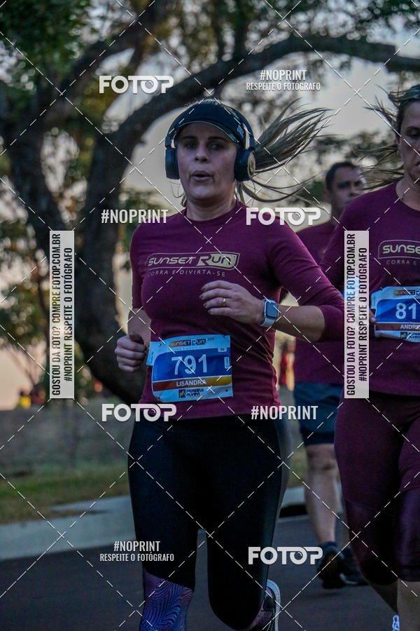 Buy your photos of the eventSunset Run 2019 on Fotop