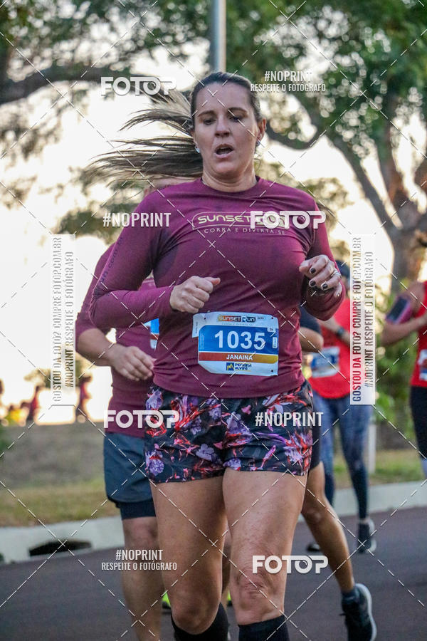Buy your photos of the eventSunset Run 2019 on Fotop