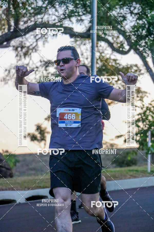 Buy your photos of the eventSunset Run 2019 on Fotop