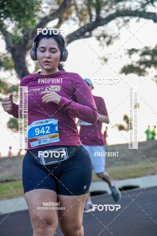 Buy your photos of the eventSunset Run 2019 on Fotop