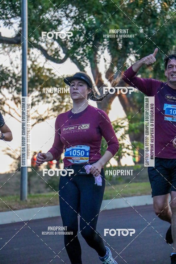 Buy your photos of the eventSunset Run 2019 on Fotop
