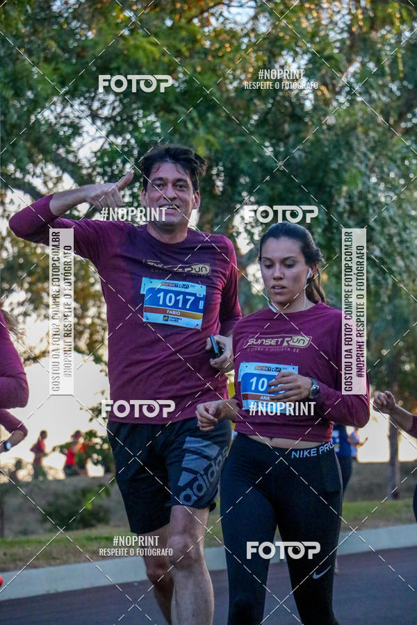 Buy your photos of the eventSunset Run 2019 on Fotop