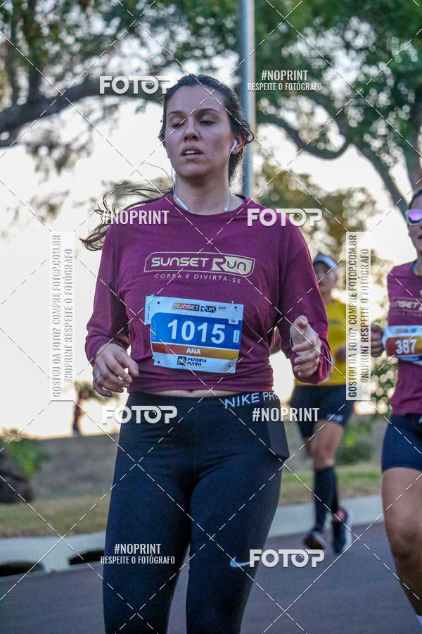Buy your photos of the eventSunset Run 2019 on Fotop