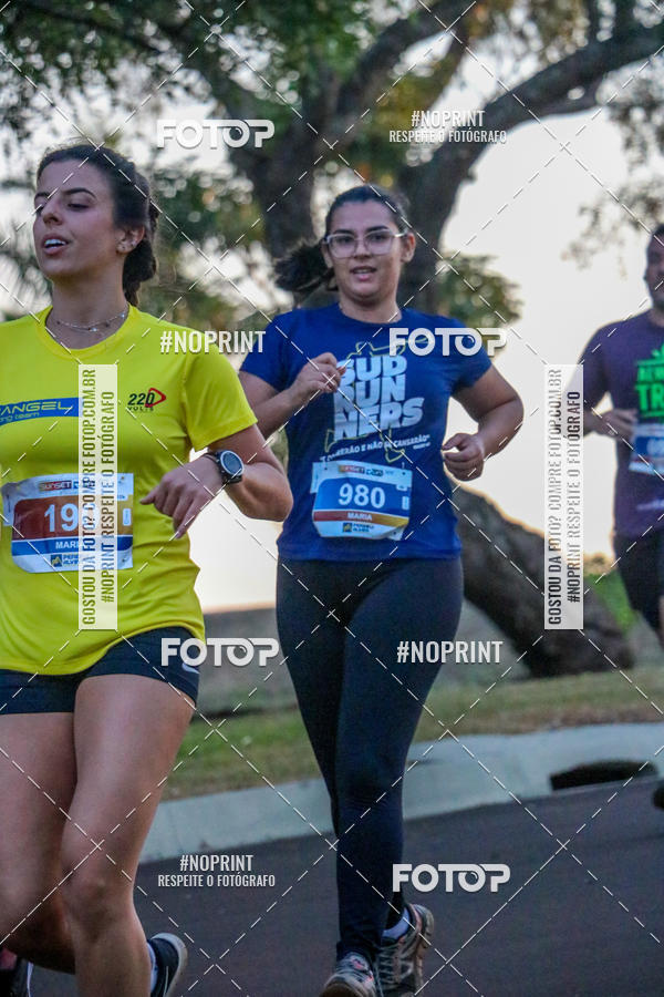 Buy your photos of the eventSunset Run 2019 on Fotop