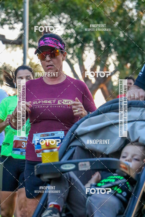 Buy your photos of the eventSunset Run 2019 on Fotop