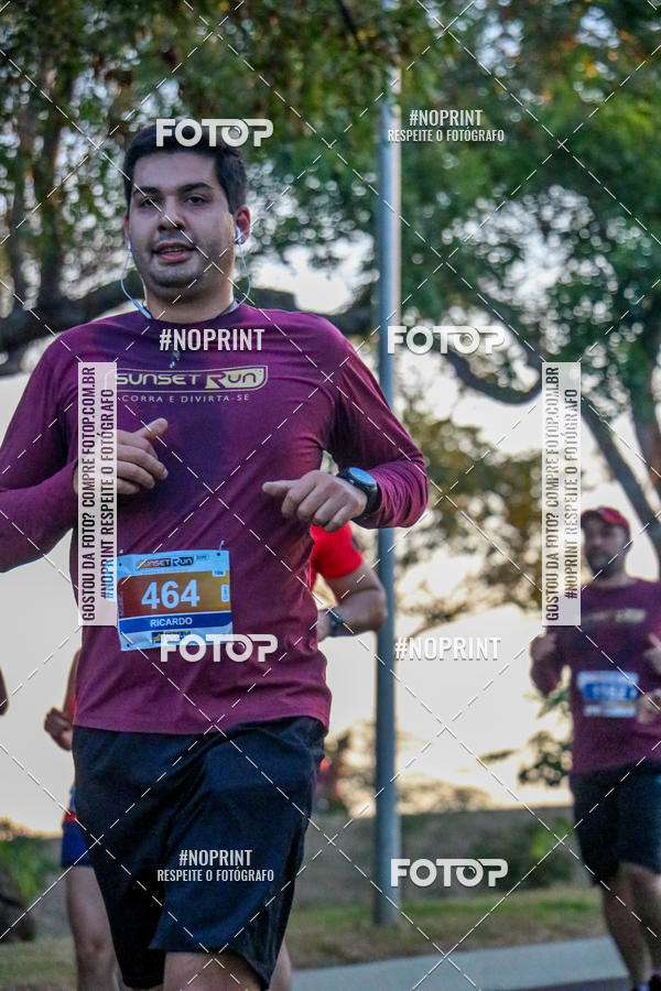 Buy your photos of the eventSunset Run 2019 on Fotop