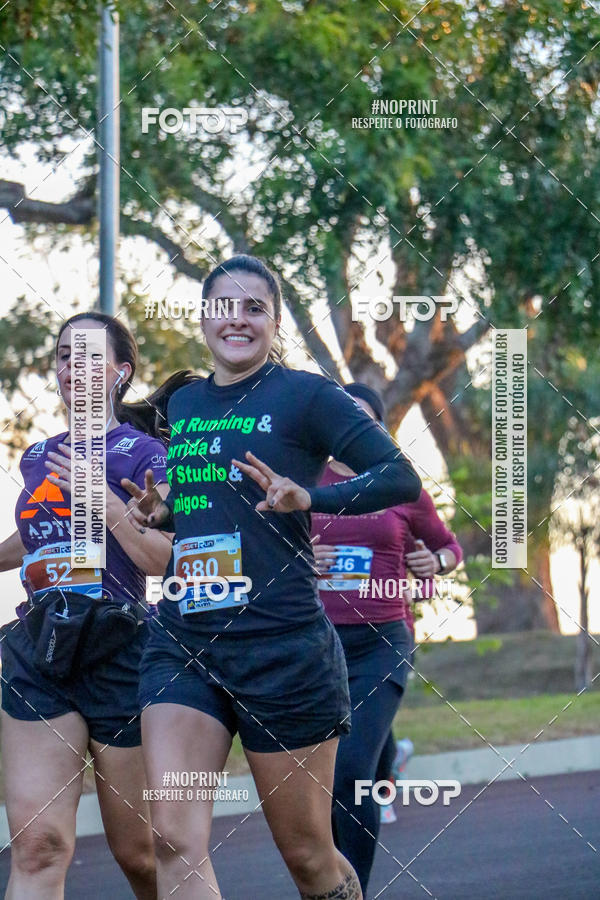 Buy your photos of the eventSunset Run 2019 on Fotop