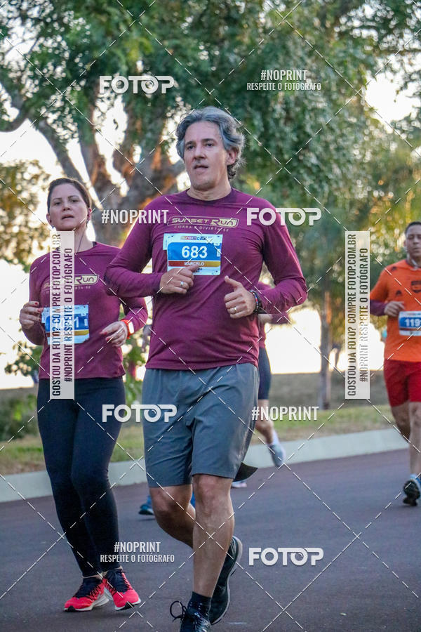 Buy your photos of the eventSunset Run 2019 on Fotop