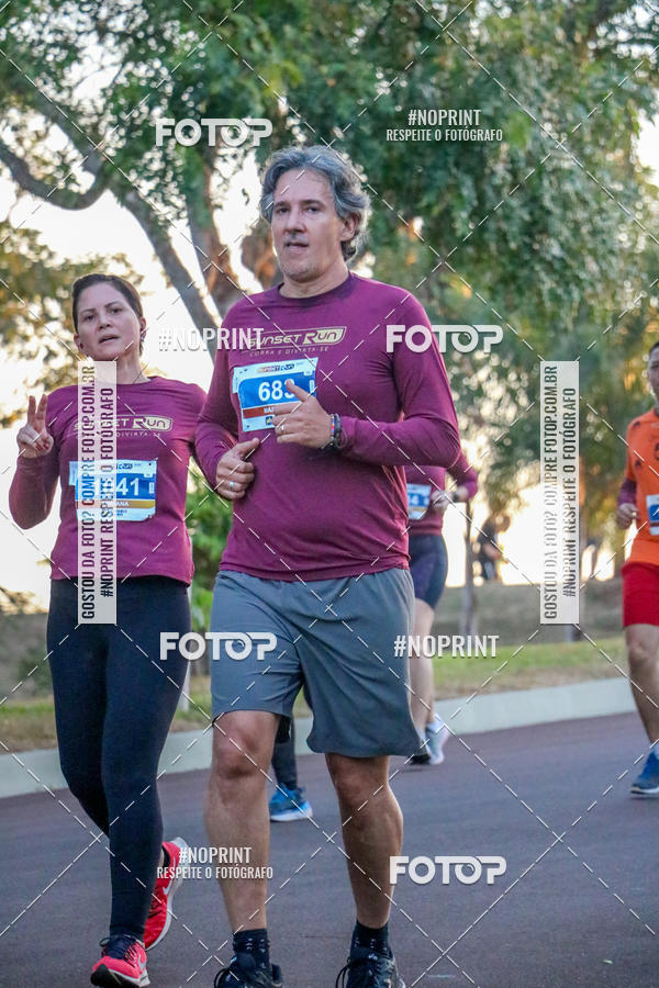 Buy your photos of the eventSunset Run 2019 on Fotop
