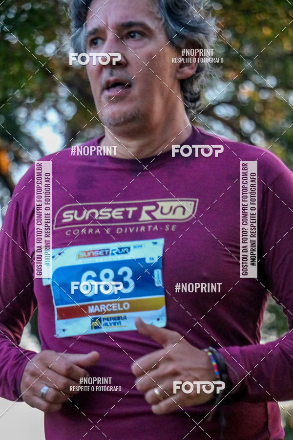 Buy your photos of the eventSunset Run 2019 on Fotop
