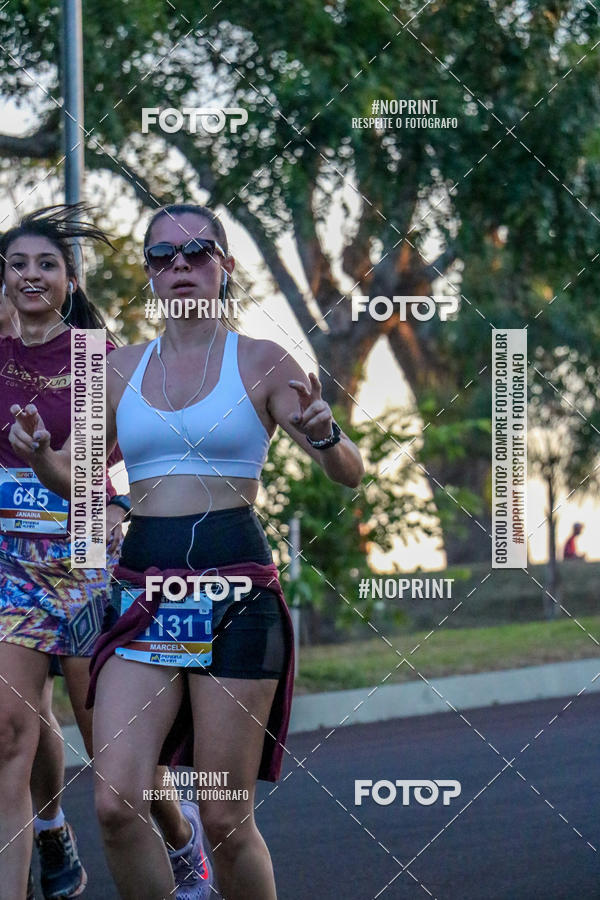 Buy your photos of the eventSunset Run 2019 on Fotop