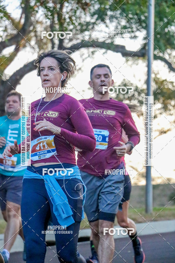 Buy your photos of the eventSunset Run 2019 on Fotop