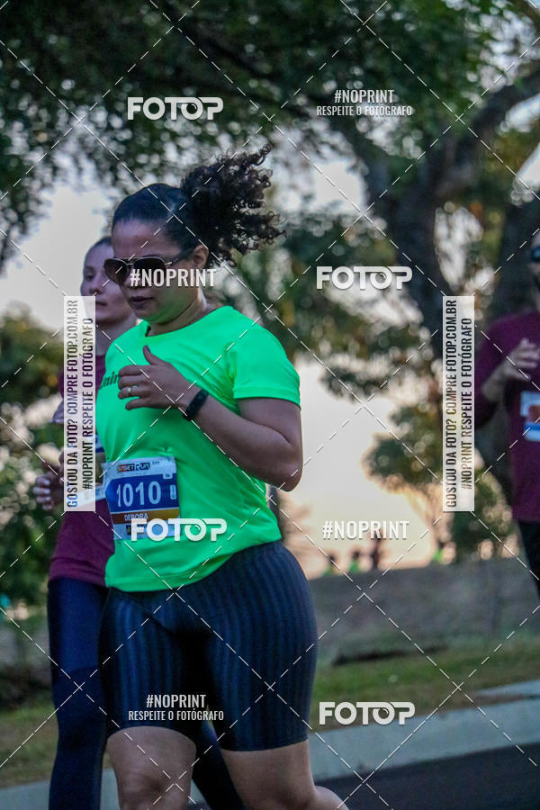 Buy your photos of the eventSunset Run 2019 on Fotop