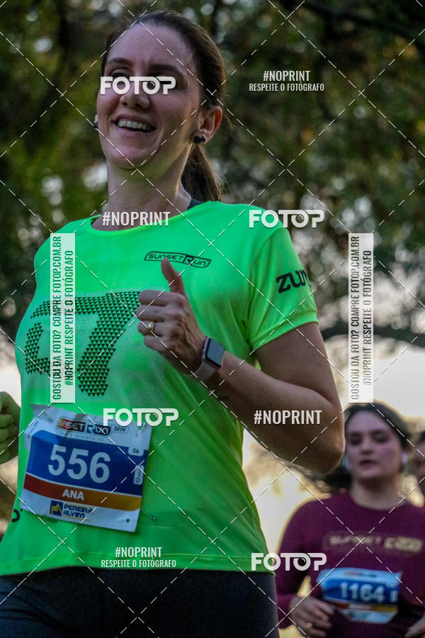 Buy your photos of the eventSunset Run 2019 on Fotop
