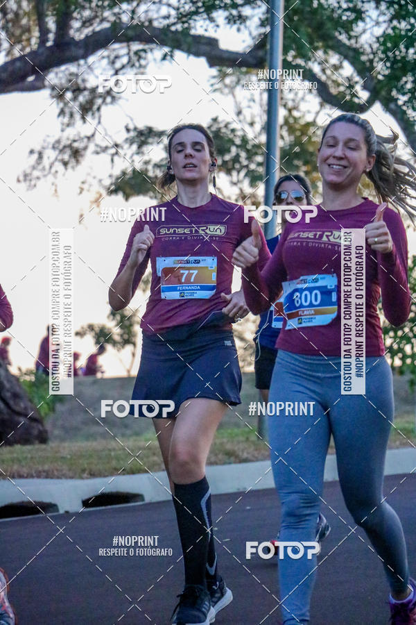 Buy your photos of the eventSunset Run 2019 on Fotop