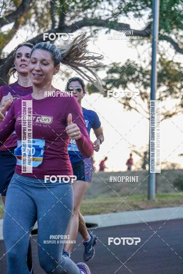 Buy your photos of the eventSunset Run 2019 on Fotop