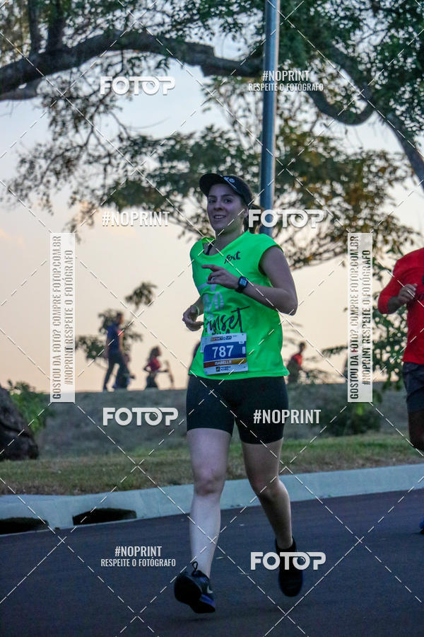 Buy your photos of the eventSunset Run 2019 on Fotop