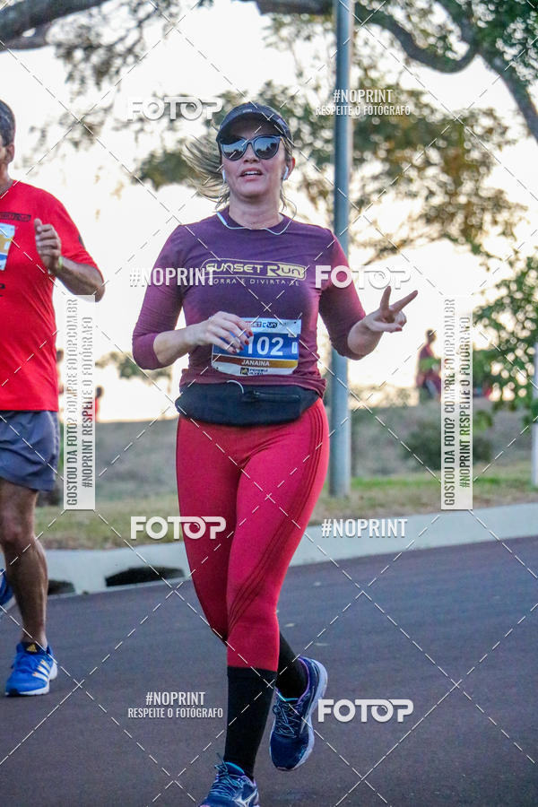 Buy your photos of the eventSunset Run 2019 on Fotop