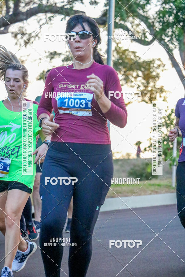 Buy your photos of the eventSunset Run 2019 on Fotop
