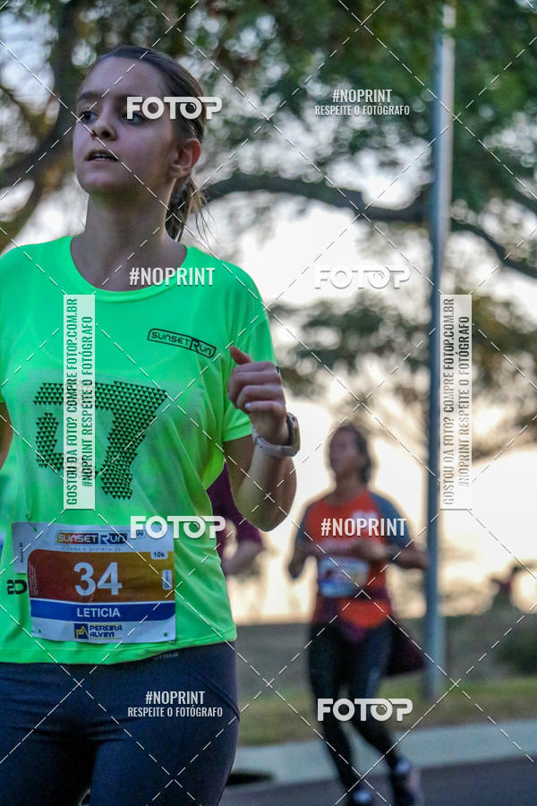 Buy your photos of the eventSunset Run 2019 on Fotop