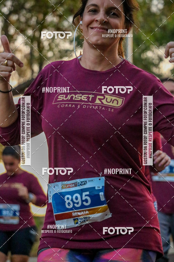 Buy your photos of the eventSunset Run 2019 on Fotop