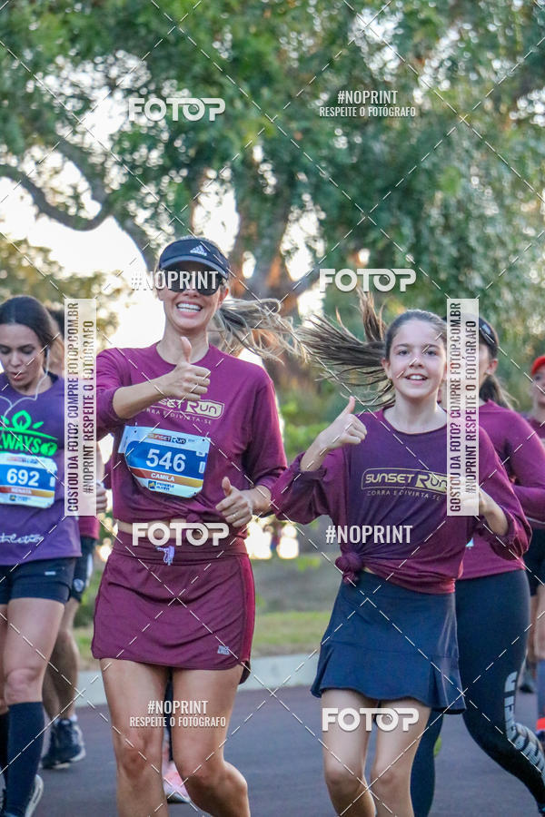 Buy your photos of the eventSunset Run 2019 on Fotop
