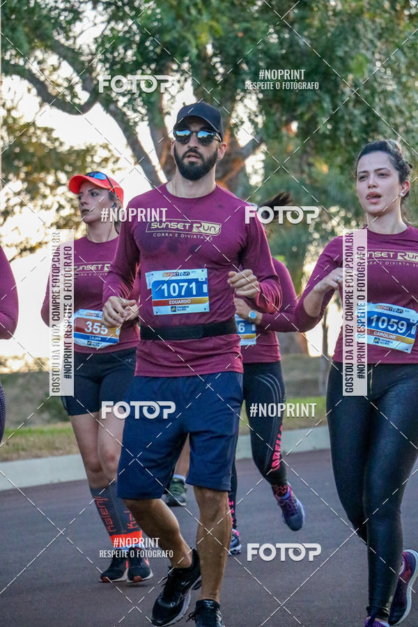 Buy your photos of the eventSunset Run 2019 on Fotop