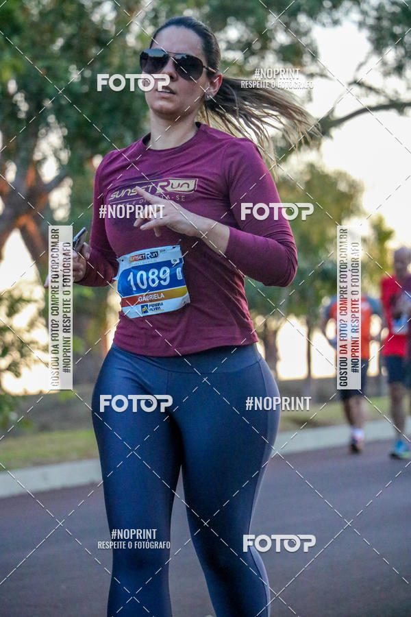 Buy your photos of the eventSunset Run 2019 on Fotop